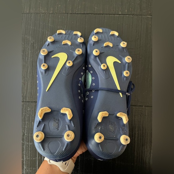 Nike Mercurial Superfly 7 Academy Cleats
Blue 360 MDS Dream Speed in Mens 7.5 - Picture 7 of 8